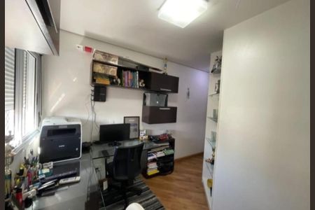 Apartamento à venda com 240m², 4 quartos e 4 vagasFoto 09