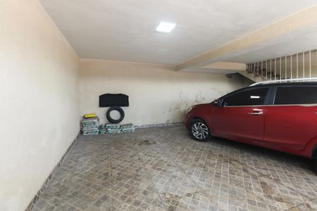 Garagem de casa para alugar com 4 quartos, 381m² em Penha de França, São Paulo