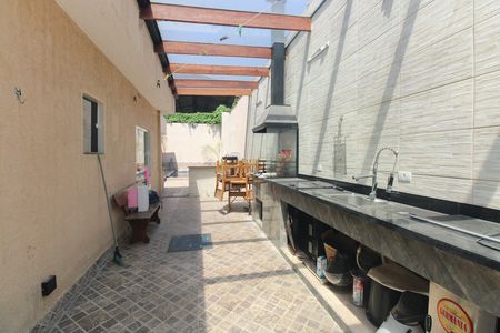 Casa para alugar com 381m², 4 quartos e 2 vagas Casa para alugar com 381m², 4 quartos e 2 vagasChurrasqueira