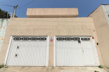 Fachada de casa para alugar com 4 quartos, 381m² em Penha de França, São Paulo