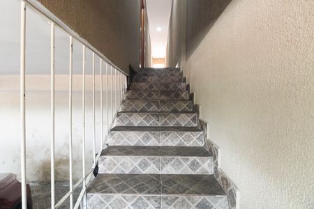Entrada de casa para alugar com 4 quartos, 381m² em Penha de França, São Paulo
