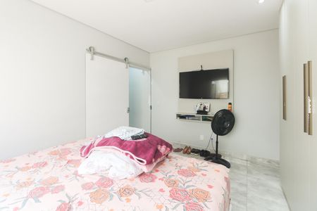 Casa para alugar com 381m², 4 quartos e 2 vagas Casa para alugar com 381m², 4 quartos e 2 vagasSuíte