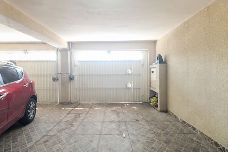 Casa para alugar com 381m², 4 quartos e 2 vagas Casa para alugar com 381m², 4 quartos e 2 vagasGaragem