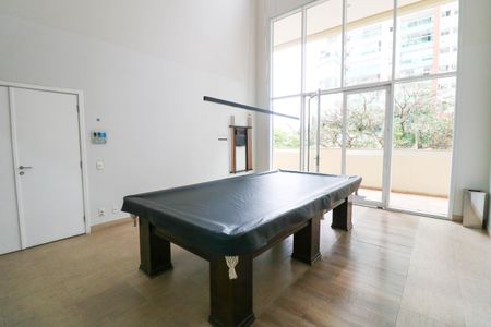 Apartamento à venda com 232m², 4 quartos e 4 vagas