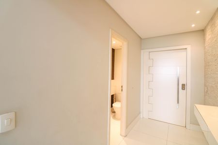 Apartamento à venda com 232m², 4 quartos e 4 vagas