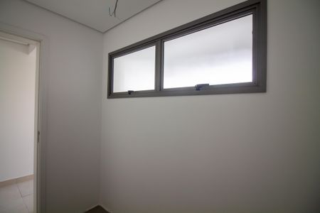 Apartamento à venda com 231m², 4 quartos e 3 vagasDispensa / Quarto de Serviço