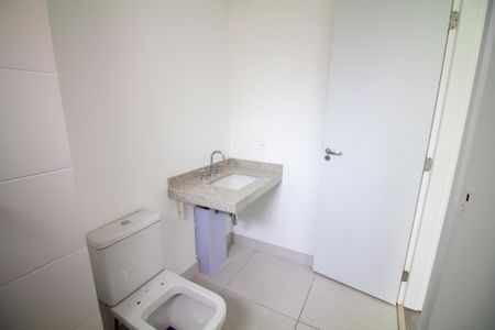 Apartamento à venda com 231m², 4 quartos e 3 vagasBanheiro da Suíte 3