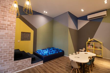 Apartamento à venda com 231m², 4 quartos e 3 vagasÁrea comum - Brinquedoteca