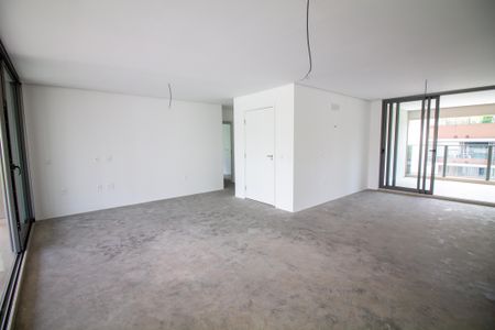 Apartamento à venda com 231m², 4 quartos e 3 vagas Sala / Sala de Jantar