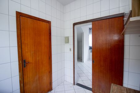 Casa de condomínio à venda com 92m², 2 quartos e 1 vagaCozinha e Área de Serviço