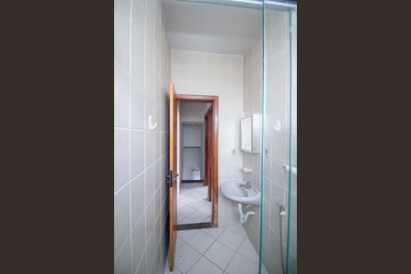 Casa de condomínio à venda com 92m², 2 quartos e 1 vagaBanheiro Social