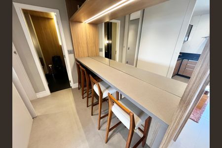 Apartamento à venda com 130m², 3 quartos e 3 vagasCorredor