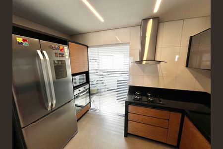 Apartamento à venda com 130m², 3 quartos e 3 vagasCozinha