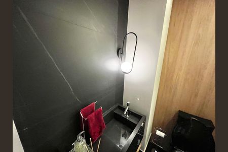 Apartamento à venda com 130m², 3 quartos e 3 vagasLavabo