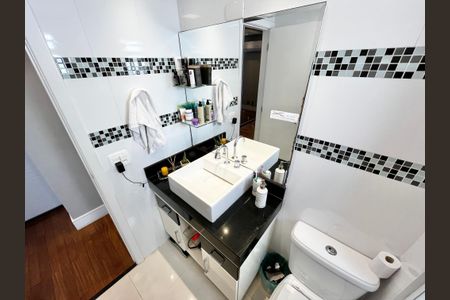 Apartamento à venda com 130m², 3 quartos e 3 vagasBanheiro da Suíte