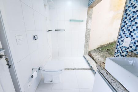 Casa à venda com 147m², 4 quartos e 1 vaga Casa à venda com 147m², 4 quartos e 1 vagaBanheiro Anexo