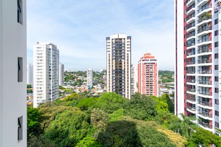 Apartamento à venda com 135m², 3 quartos e 2 vagasVista da Suíte 2