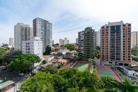 Apartamento à venda com 135m², 3 quartos e 2 vagasVista da Suíte 1