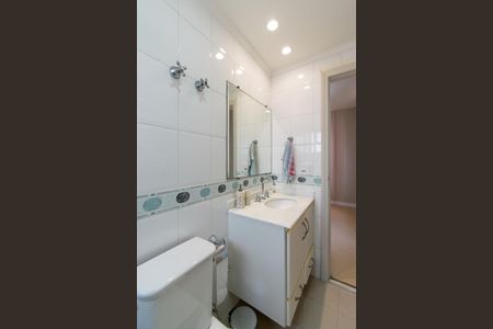 Apartamento à venda com 135m², 3 quartos e 2 vagasBanheiro da Suíte 2