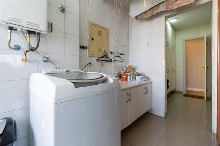 Apartamento à venda com 135m², 3 quartos e 2 vagasÁrea de Serviço