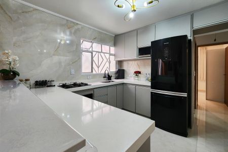 Casa à venda com 128m², 2 quartos e 2 vagasCozinha 