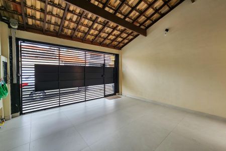 Casa à venda com 128m², 2 quartos e 2 vagasGaragem 