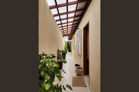 Casa à venda com 128m², 2 quartos e 2 vagasCorredor 