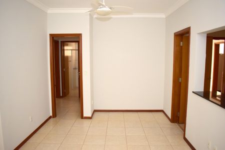 Apartamento para alugar com 104m², 2 quartos e 2 vagasSala