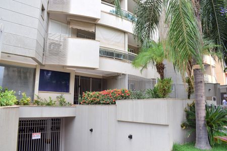 Apartamento para alugar com 104m², 2 quartos e 2 vagasFachada do Prédio