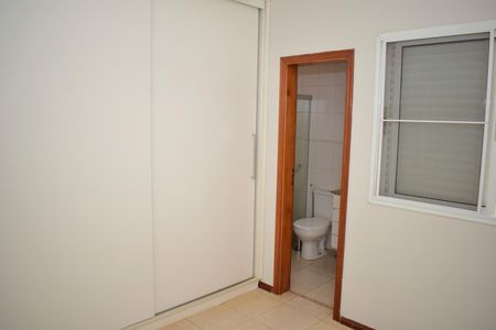 Apartamento para alugar com 104m², 2 quartos e 2 vagasSuíte