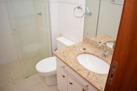 Apartamento para alugar com 104m², 2 quartos e 2 vagasBanheiro 2