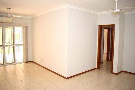Apartamento para alugar com 104m², 2 quartos e 2 vagasSala