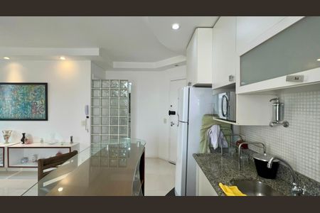 Apartamento para alugar com 54m², 1 quarto e 1 vaga Apartamento para alugar com 54m², 1 quarto e 1 vagaCozinha