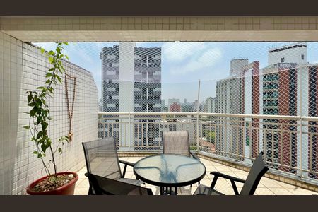 Apartamento para alugar com 54m², 1 quarto e 1 vaga Apartamento para alugar com 54m², 1 quarto e 1 vagaVaranda