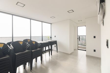 Apartamento à venda com 34m², 1 quarto e sem vagaCondomínio - Salão de Festas 