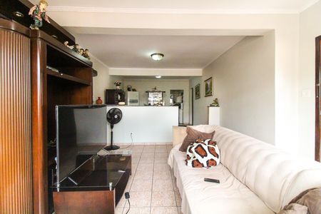 Casa à venda com 360m², 3 quartos e 4 vagas Casa à venda com 360m², 3 quartos e 4 vagasSala