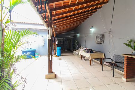 Casa à venda com 360m², 3 quartos e 4 vagas Casa à venda com 360m², 3 quartos e 4 vagasÁrea gourmet