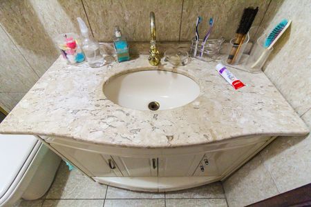 Banheiro 2 de casa à venda com 3 quartos, 360m² em Jardim Pedro José Nunes, São Paulo