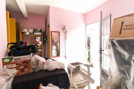 Casa à venda com 360m², 3 quartos e 4 vagas Casa à venda com 360m², 3 quartos e 4 vagasQuarto de Serviço 1