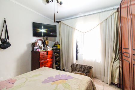 Casa à venda com 360m², 3 quartos e 4 vagas Casa à venda com 360m², 3 quartos e 4 vagasSuíte