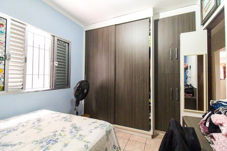 Casa à venda com 360m², 3 quartos e 4 vagas Casa à venda com 360m², 3 quartos e 4 vagasQuarto 2