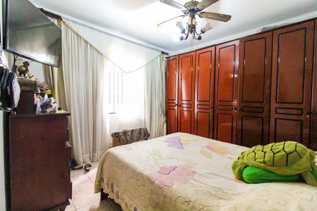 Casa à venda com 360m², 3 quartos e 4 vagas Casa à venda com 360m², 3 quartos e 4 vagasSuíte