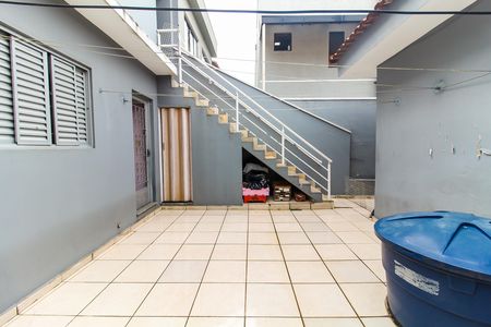 Casa à venda com 360m², 3 quartos e 4 vagas Casa à venda com 360m², 3 quartos e 4 vagasQuintal