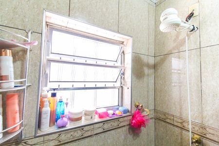 Casa à venda com 360m², 3 quartos e 4 vagas Casa à venda com 360m², 3 quartos e 4 vagasBanheiro 2