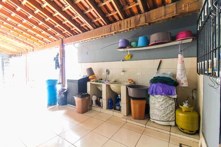 Casa à venda com 360m², 3 quartos e 4 vagas Casa à venda com 360m², 3 quartos e 4 vagasÁrea de Serviço