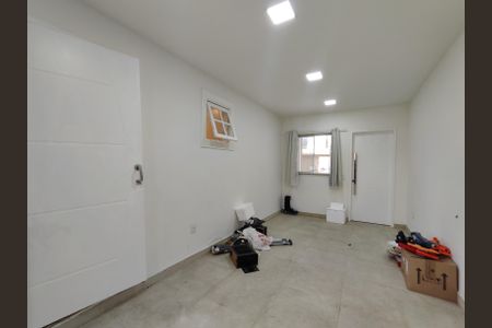 Casa de condomínio à venda com 230m², 5 quartos e 1 vaga Casa de condomínio à venda com 230m², 5 quartos e 1 vagaSuíte 2