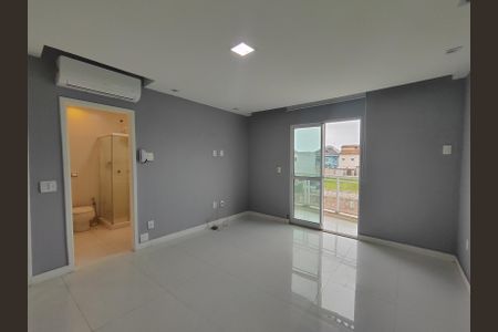 Casa de condomínio à venda com 230m², 5 quartos e 1 vaga Casa de condomínio à venda com 230m², 5 quartos e 1 vagaSuíte 1