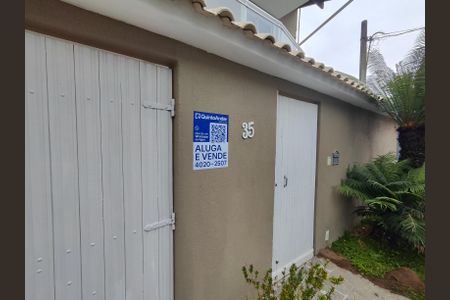 Casa de condomínio à venda com 230m², 5 quartos e 1 vaga Casa de condomínio à venda com 230m², 5 quartos e 1 vagaPlaquinha