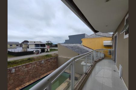 Casa de condomínio à venda com 230m², 5 quartos e 1 vaga Casa de condomínio à venda com 230m², 5 quartos e 1 vagaVaranda da Suíte 1