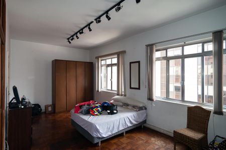 Apartamento à venda com 213m², 3 quartos e 1 vaga